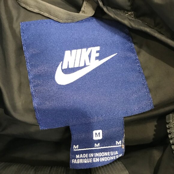 NIKE MENS DOWN HOODED JACKET SIZE M - Picture 2 of 7